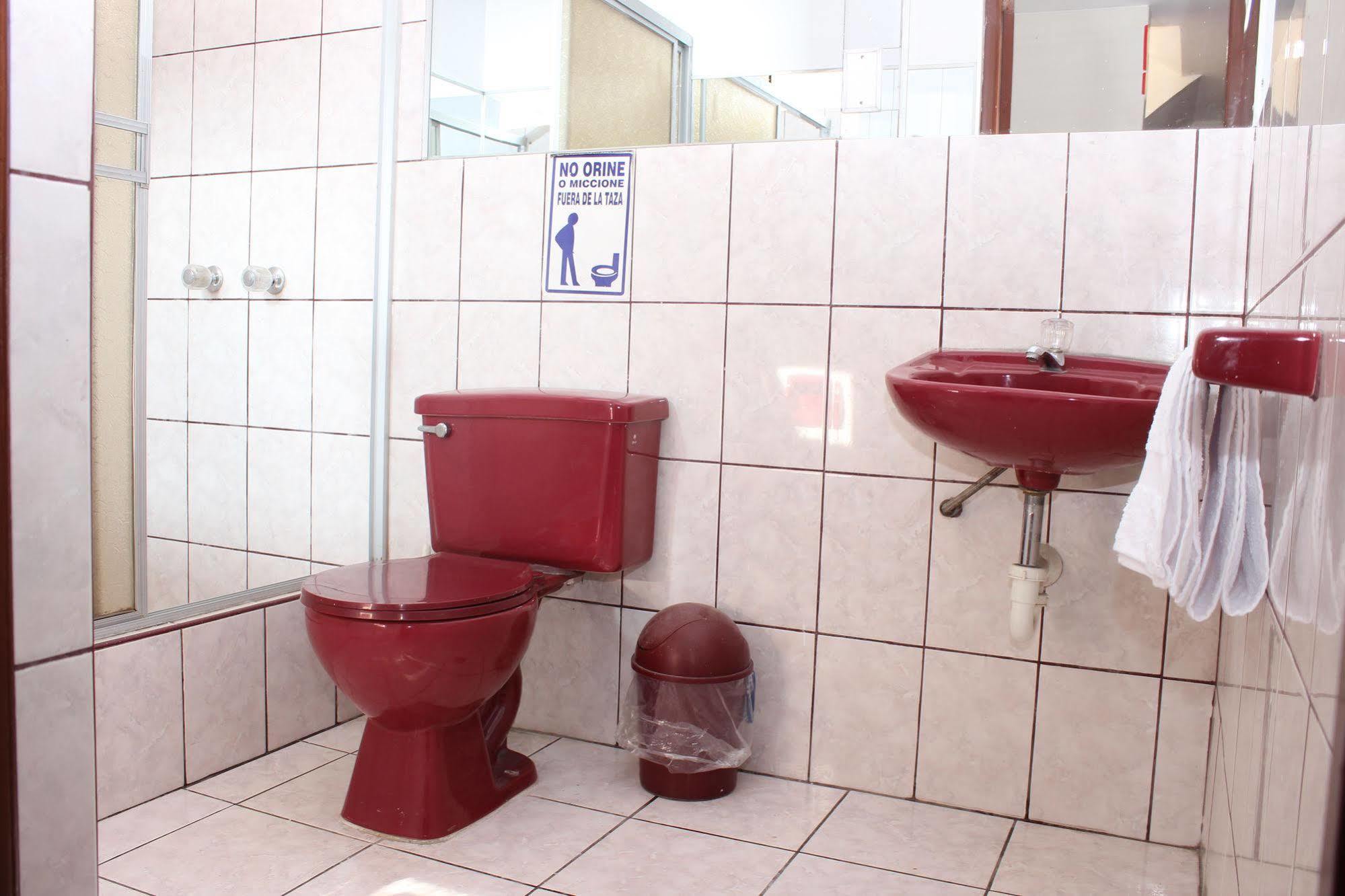 Hostal Las Fresas Lima Airport Callao Exterior foto