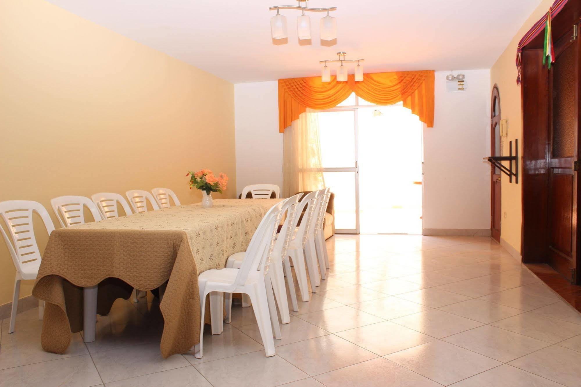 Hostal Las Fresas Lima Airport Callao Exterior foto